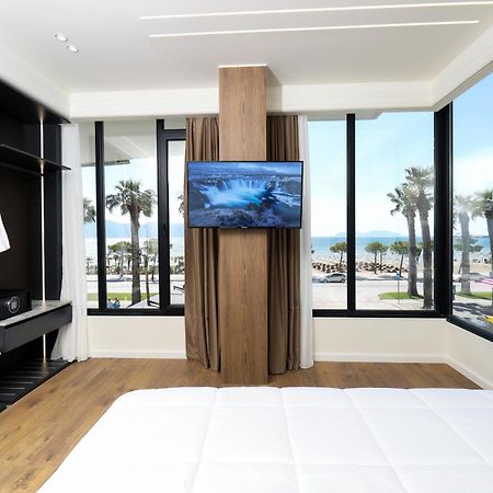 Hotel Adore Vlorë 외부 사진