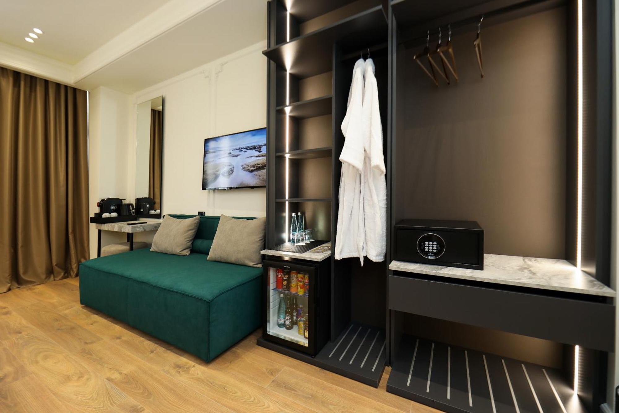 Hotel Adore Vlorë 외부 사진