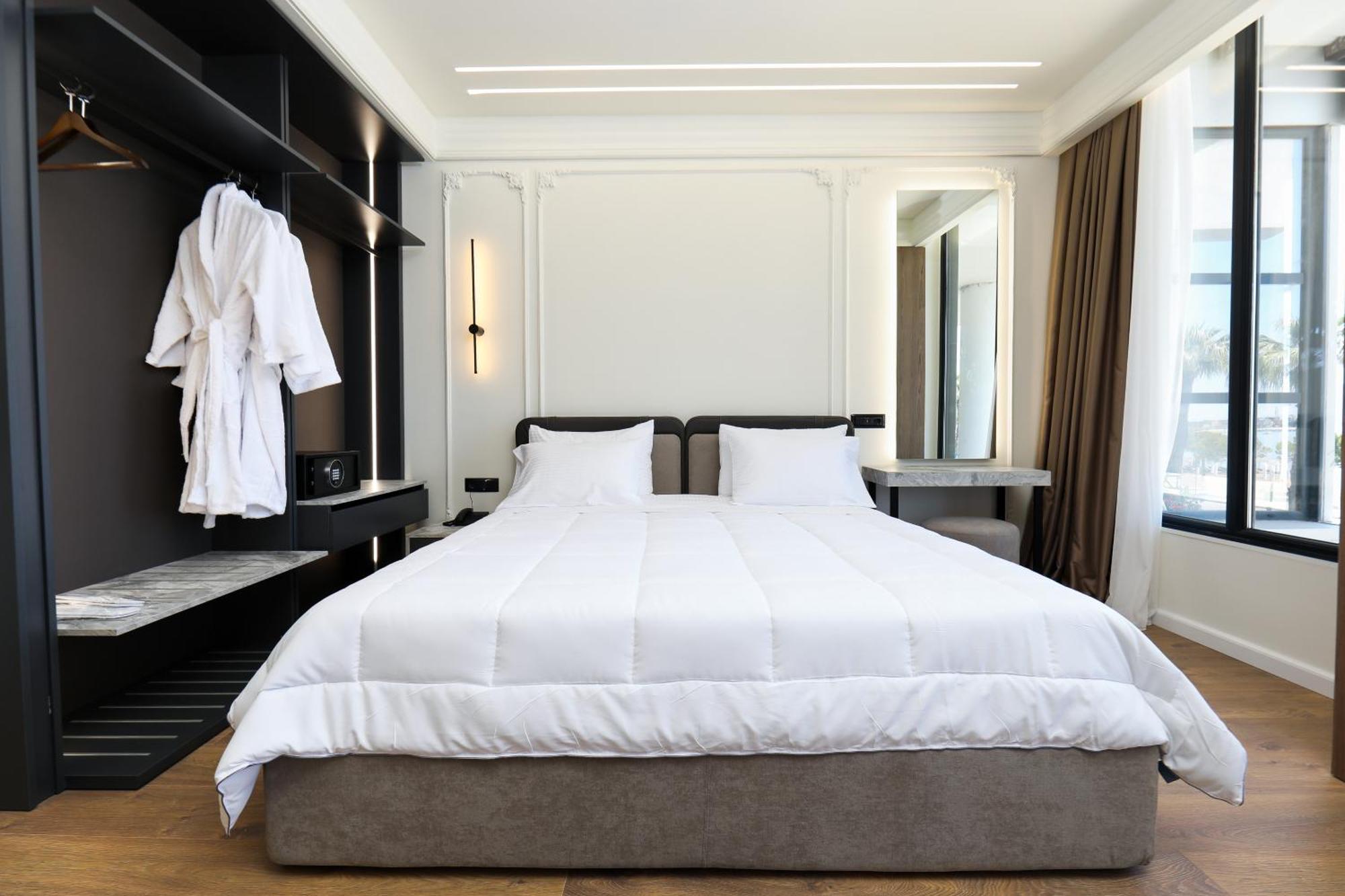 Hotel Adore Vlorë 외부 사진